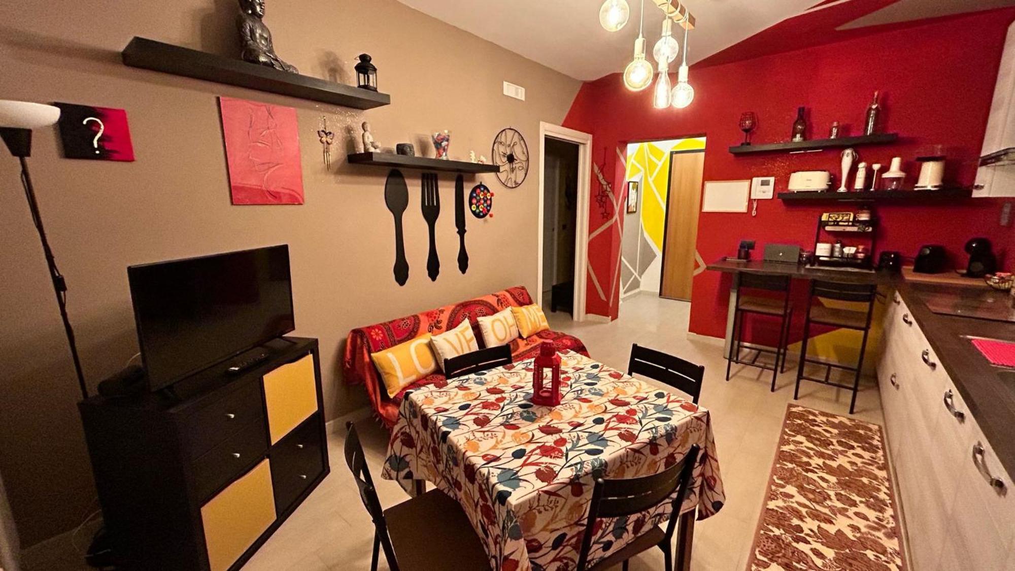 Creedhouse In The Historic Center Apartment Касамасима Екстериор снимка