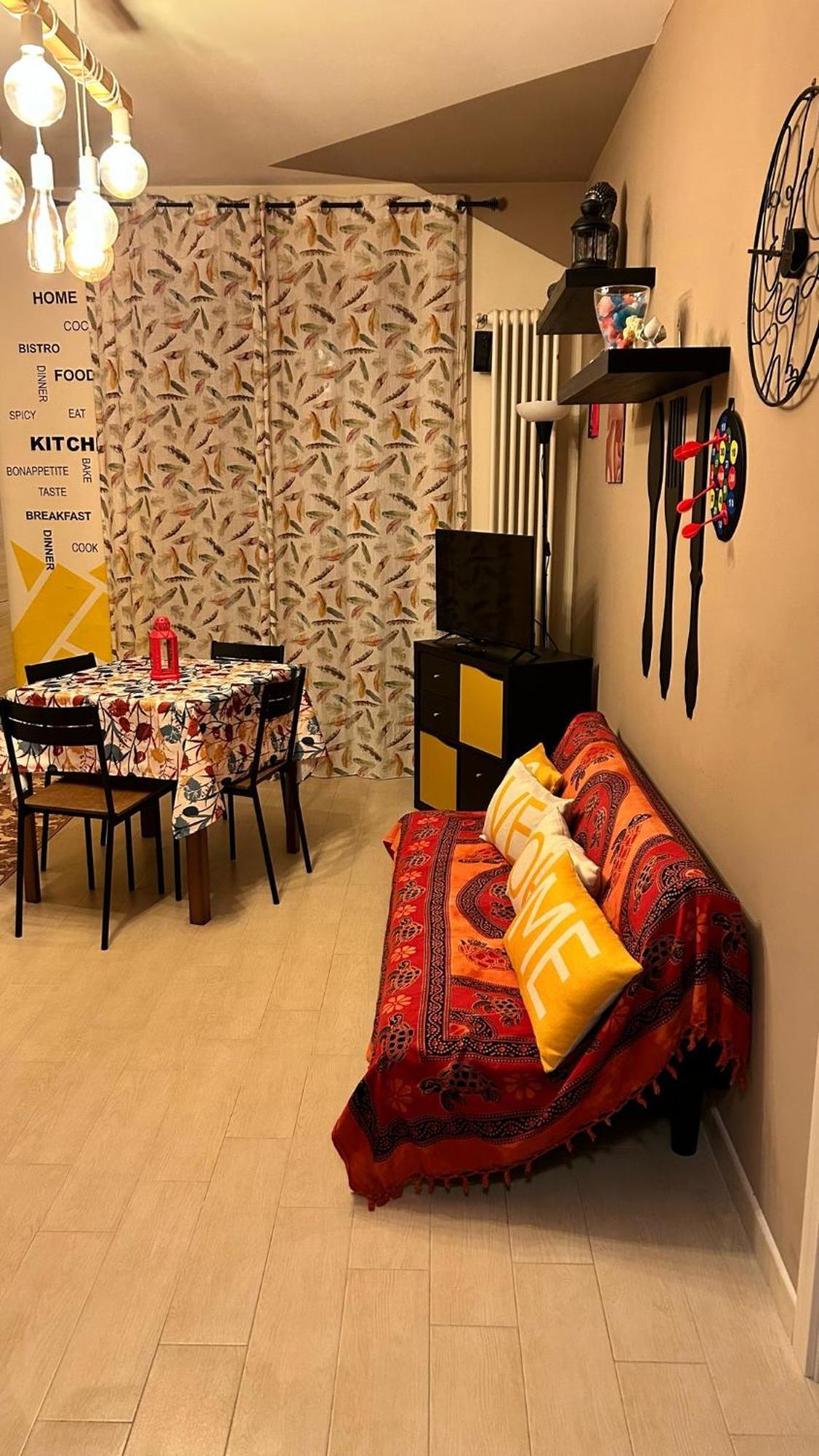 Creedhouse In The Historic Center Apartment Касамасима Екстериор снимка
